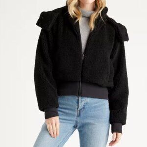 Quince Hooded Sherpa Jacket Black Size M Teddy Bomber NWT